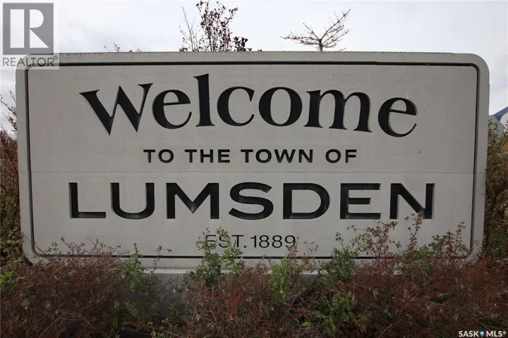 558 JAMES STREET S, Lumsden, Saskatchewan S0G3C0