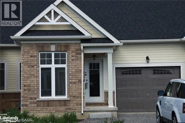 14 S DORCHESTER Boulevard S, St. Catharines, Ontario L2M0B8