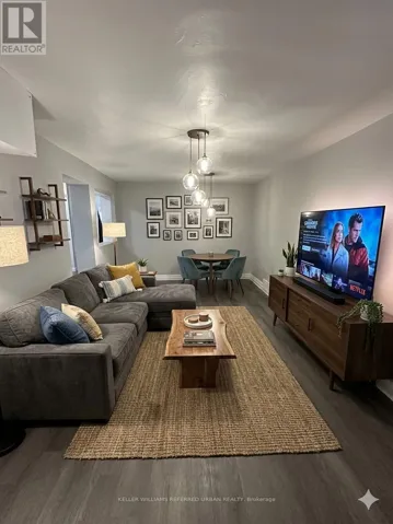 5 - 10140 YONGE STREET, Richmond Hill (Mill Pond), Ontario L4C1T6