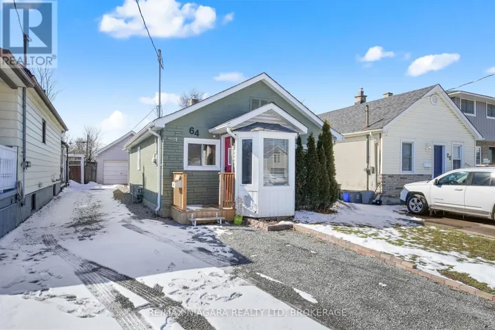 64 CHURCHILL STREET, St. Catharines (Western Hill), Ontario L2S2P5
