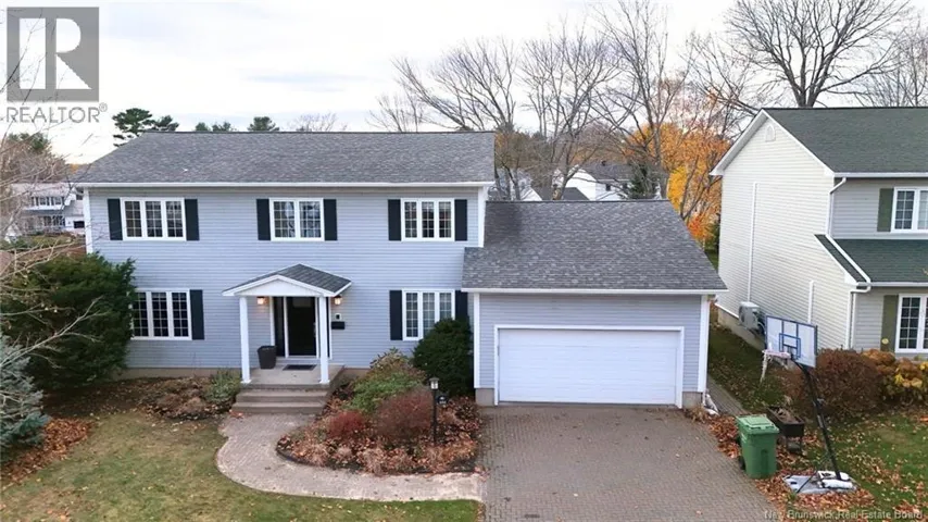 131 Wiggins Drive, Fredericton, New Brunswick E3A5N7