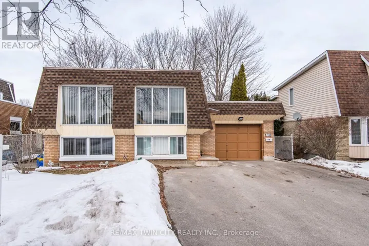 72 MANOR DRIVE, Kitchener, Ontario N2A2V1