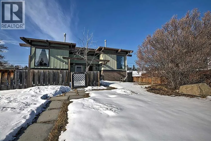 80 Queen Alexandra Close SE, Calgary, Alberta T2J3P8