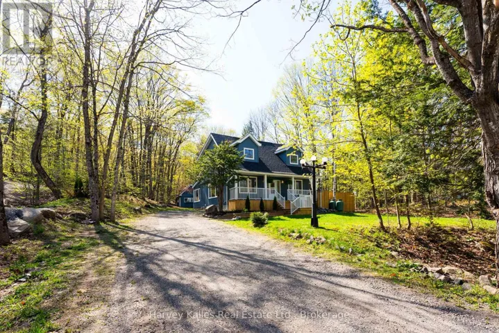 21 TODHOLM DRIVE, Muskoka Lakes (Medora), Ontario P0B1J0