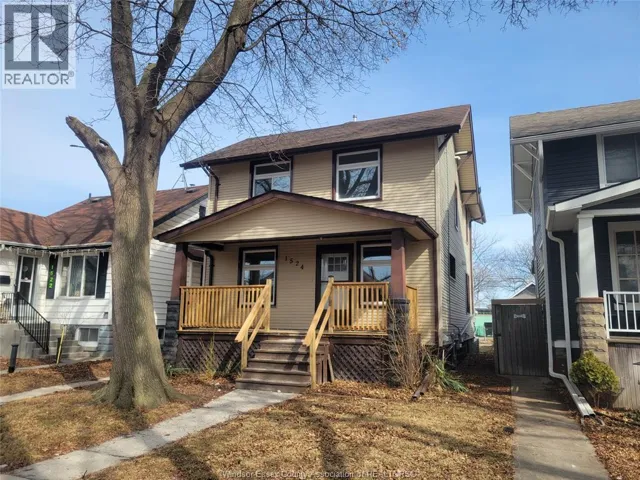 1524 LINCOLN Unit# UPPER, Windsor, Ontario N8Y2J4