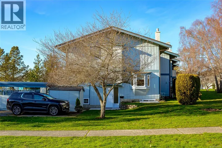 57 3987 Gordon Head Rd, Saanich, British Columbia V8N3X5