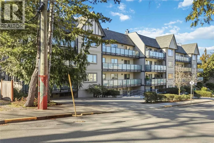 302 1436 Harrison St, Victoria, British Columbia V8S3S2