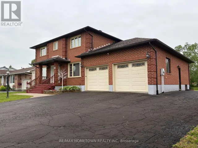 12 FAIRHOLME DRIVE, South Dundas, Ontario K0C1X0