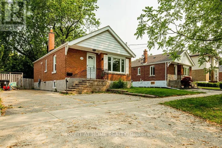 32 FLORENS AVENUE, Toronto (Clairlea-Birchmount), Ontario M1L1R6