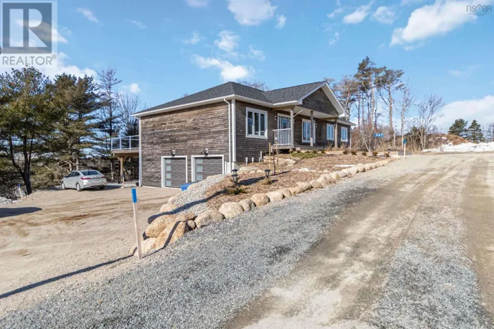 267 Harbour View Drive, Lunenburg, Nova Scotia B0J2C0