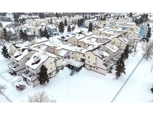 157 LANCASTER TC NW, Edmonton, Alberta T5X5T1