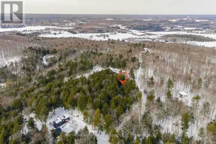 LOT #8 - 38 GRYFFIN BLUFFS LANE, Huntsville (Brunel), Ontario P0B1M0
