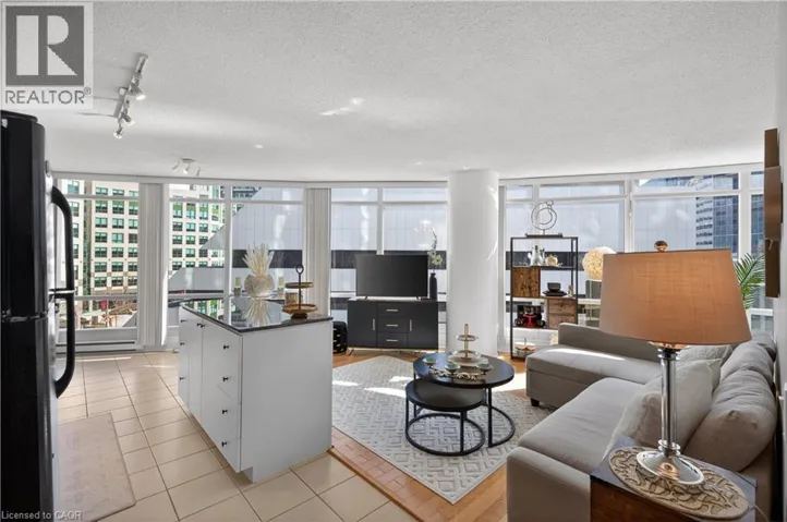 361 W FRONT Street W Unit# 603, Toronto, Ontario M5V3R5