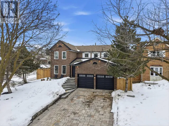 2 MEYER CIRCLE, Markham (Markham Village), Ontario L3P4C2