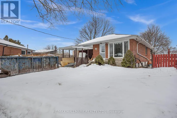 MAIN - 28 FURLONG COURT, Toronto (Bendale), Ontario M1J1Y8
