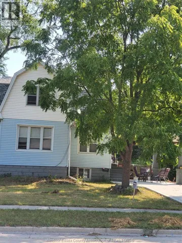 1938 BUCKINGHAM, Windsor, Ontario N8T2B1