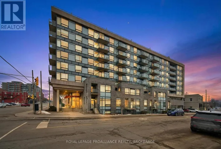 A2 - 121 QUEEN STREET, Kingston (East of Sir John A. Blvd), Ontario K7K0G6