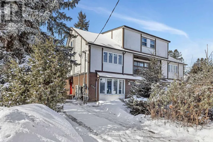 848 MAITLAND AVENUE, Ottawa, Ontario K2A2S3