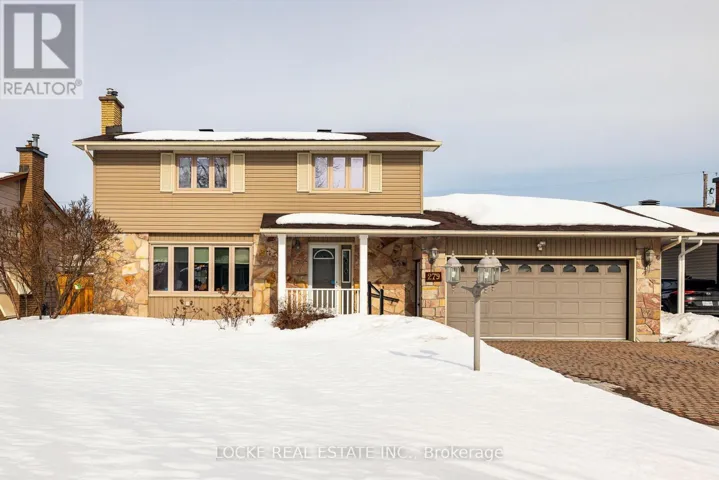 279 HOYLAKE CRESCENT, Ottawa, Ontario K1E1M1