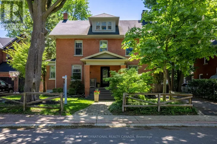 77 CATHERINE AVENUE, Aurora (Aurora Village), Ontario L4G1K6