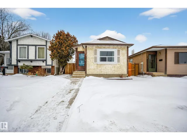 18716 57 AV NW, Edmonton, Alberta T6M2A4