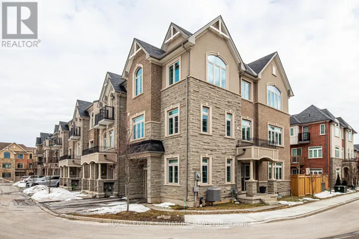 95 BORERS CREEK CIRCLE, Hamilton (Waterdown), Ontario L5B1W3