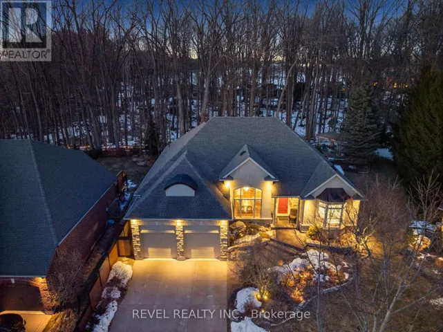 15 MANSFIELD DRIVE, Pelham (Fenwick), Ontario L0S1C0