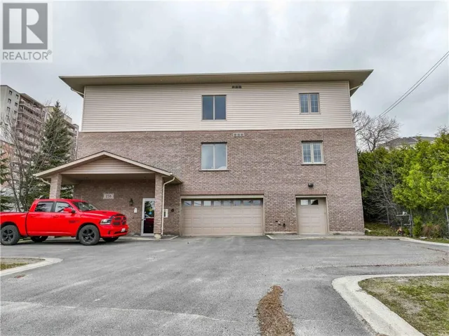 238 Caswell Drive Unit# 104, Sudbury, Ontario P3E2N8