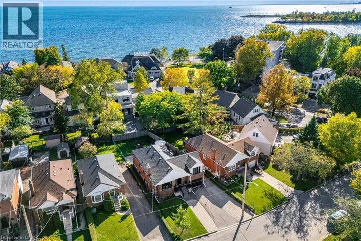 75 EMERALD Crescent, Toronto, Ontario M8V2B5