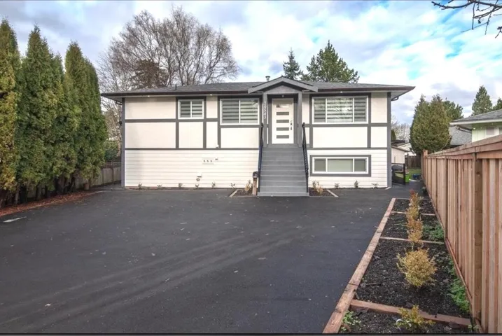 20543 50A AVENUE, Langley, British Columbia V3A6X3
