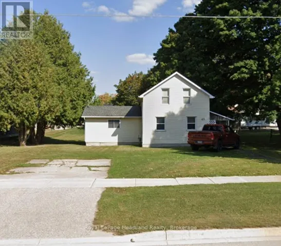 43 CLINTON STREET, South Bruce, Ontario N0G2S0