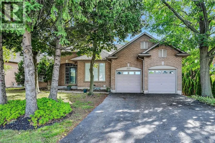 223 GREENBRIAR Road, Ancaster, Ontario L9G3V9