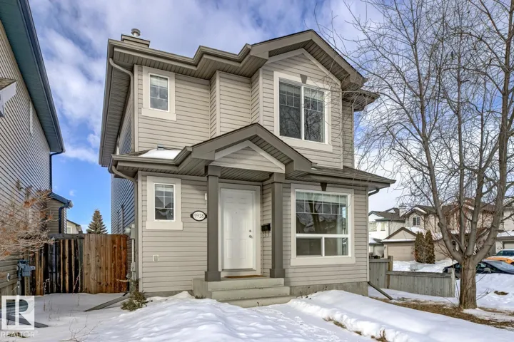 5928 203 ST NW, Edmonton, Alberta T6M2Z3