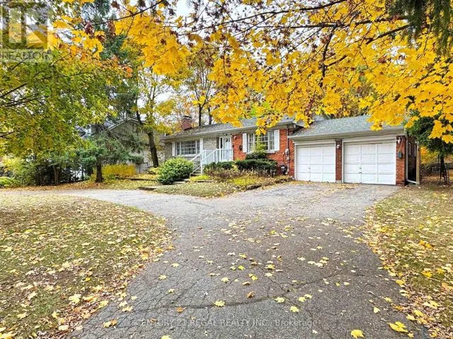 20 WEST HILL DRIVE, Toronto (West Hill), Ontario M1E3T5