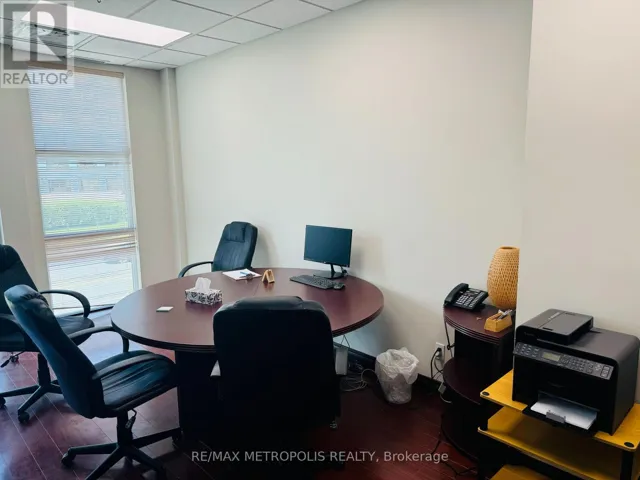 209 - 1585 MARKHAM ROAD, Toronto (Malvern), Ontario M1B2W1