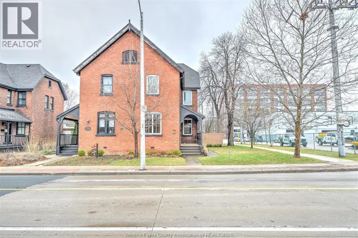 715 WALKER ROAD, Windsor, Ontario N8Y2N2
