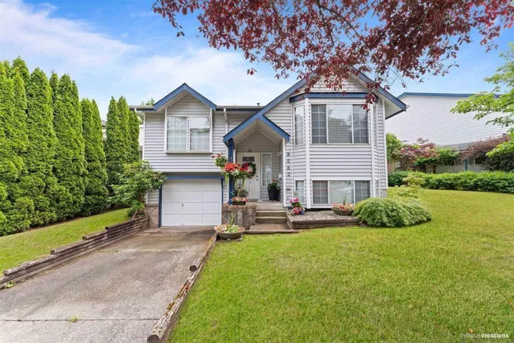 8062 138 STREET, Surrey, British Columbia V3W8P9