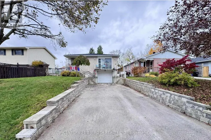 MAIN - 141 GUNN STREET, Barrie (Wellington), Ontario L4M2H6