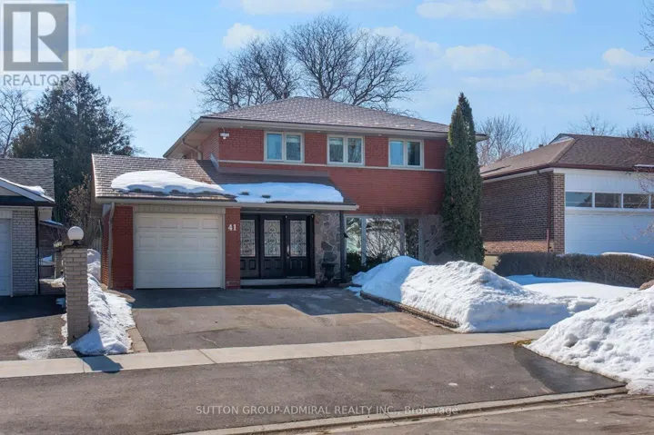 41 HAMPTONBROOK DRIVE, Toronto (Willowridge-Martingrove-Richview), Ontario M9P1A2