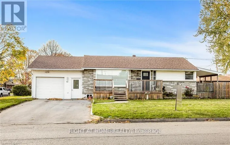 LOWER - 70 BARRON STREET, Welland (Prince Charles), Ontario L3C2K6