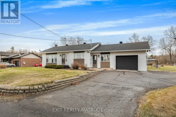 635 FRONT ROAD W, Champlain, Ontario K0B1K0