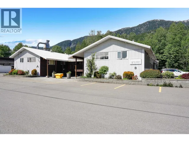 B 322 ENTERPRISE AVENUE, Kitimat, British Columbia V8C2E9