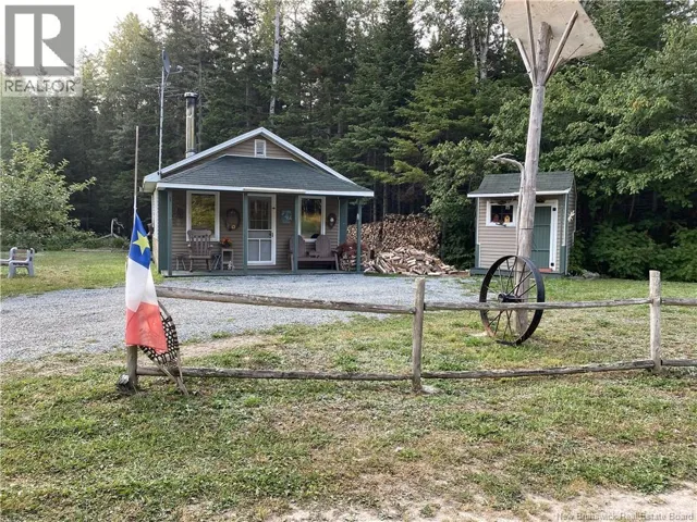 560 CD Rue Principale, Beresford, New Brunswick E8K2A8