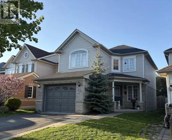 82 HAVENWOOD PLACE, Whitby (Port Whitby), Ontario L1N9V7