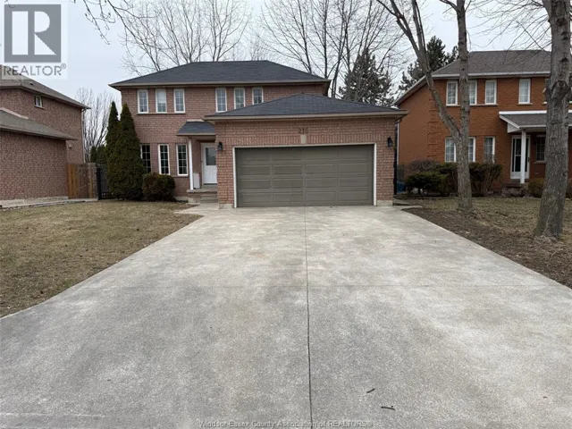 216 GERALDINE CRESCENT, Windsor, Ontario N9E4M7