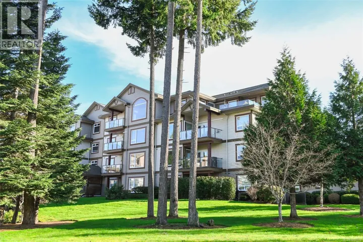 444 3666 Royal Vista Way, Courtenay, British Columbia V9N9X8