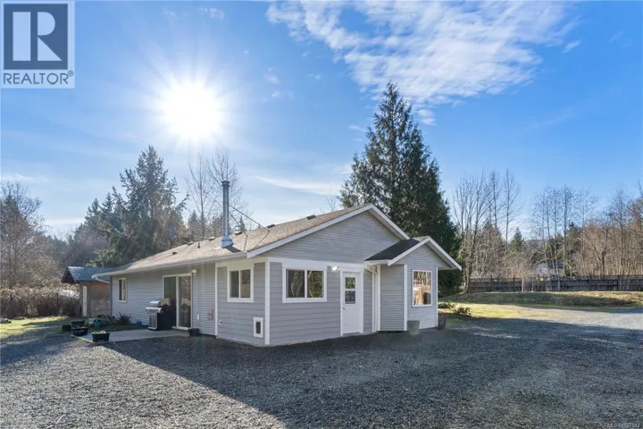 1726 Settler Rd, Qualicum Beach, British Columbia V9K2R6