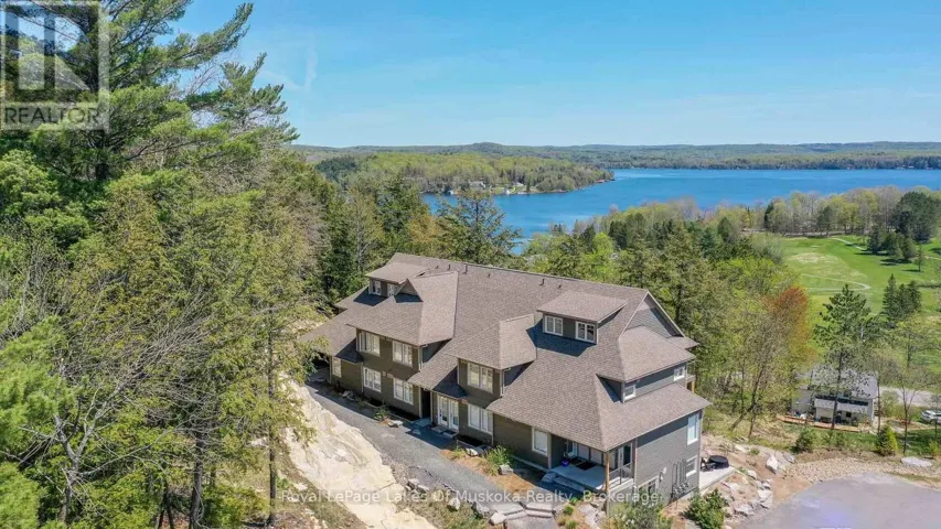 102 - 3 TREE TOPS LANE, Huntsville (Chaffey), Ontario P1H0B8