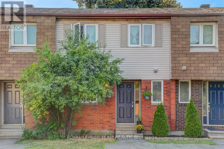 15 - 1302 ALNESS COURT, Ottawa, Ontario K1B5H2