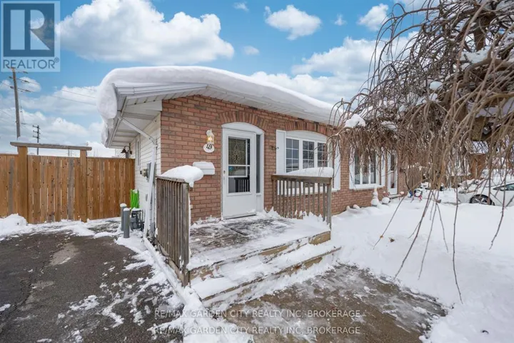 49 AUTUMN PLACE, St. Catharines (Oakdale), Ontario L2P3W6
